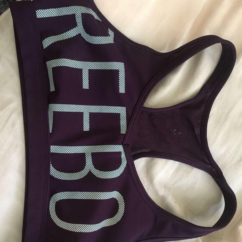 Rebook sport bra